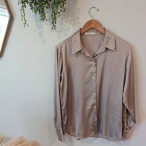 Abercrombie And Fitch Button-Up Blouse